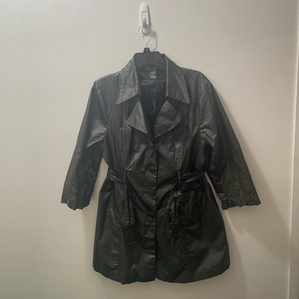 Dark Grey Faux Leather Trench Coat with Wide Lapels
